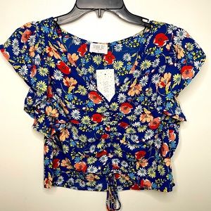 NWT Sienna Sky  Floral crop tops